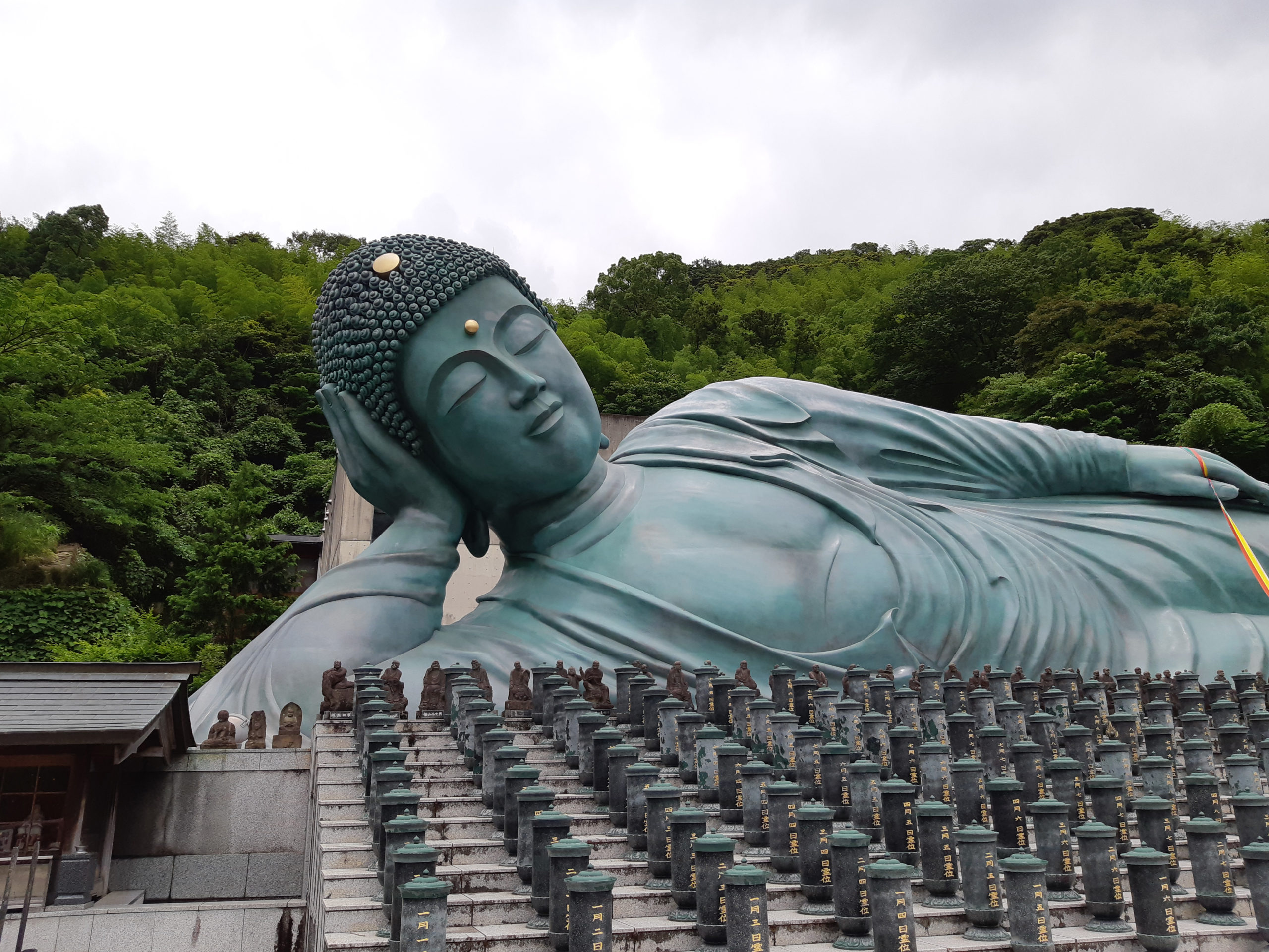 世界一の釈迦涅槃像 福岡県内で有数のパワースポットに行ってみた。